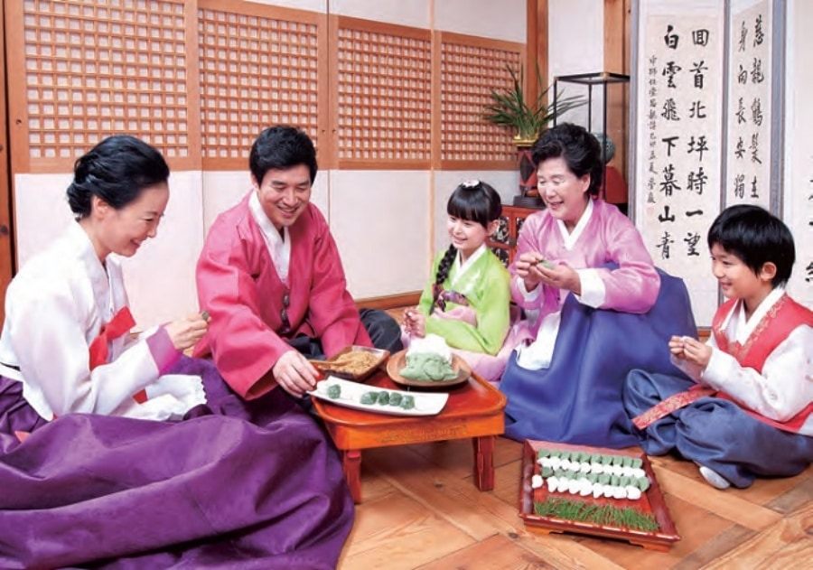 Korean family celebrating Seollal